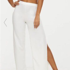 NWT- PrettyLittle Thing- SPLIT LEGS DETAIL WIDE LEG PANTS